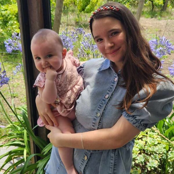 WhatsApp-Image-2024-03-06-at-09.52.28-600x600